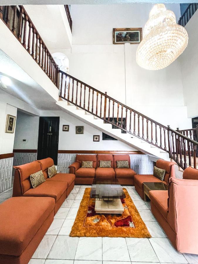 Hill View Hotel Mccarthy Hills Botianaw Kültér fotó