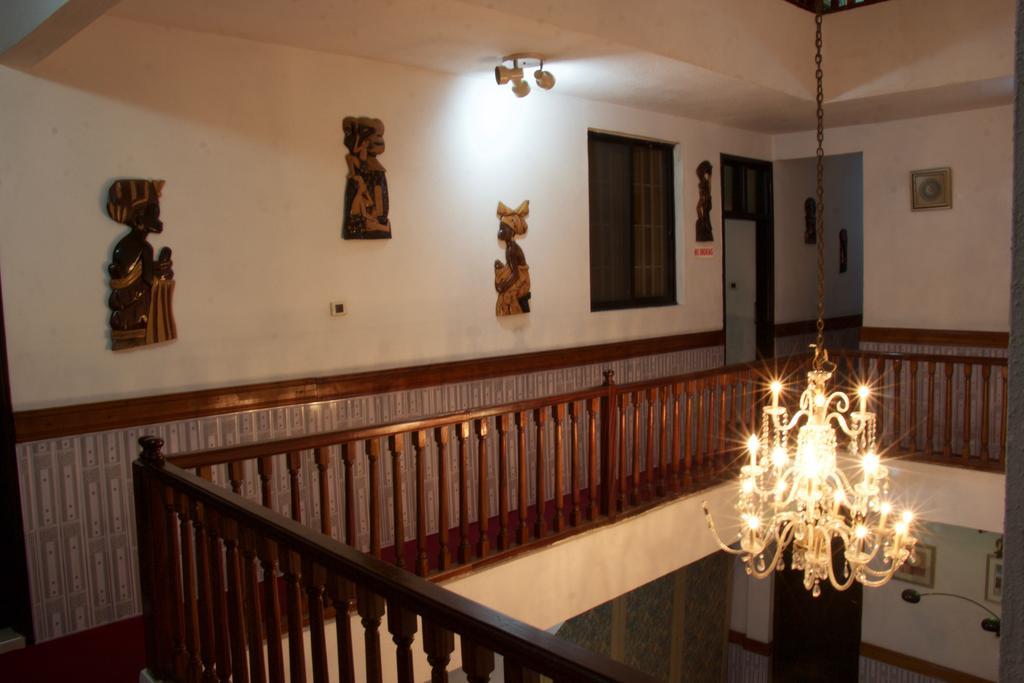 Hill View Hotel Mccarthy Hills Botianaw Kültér fotó