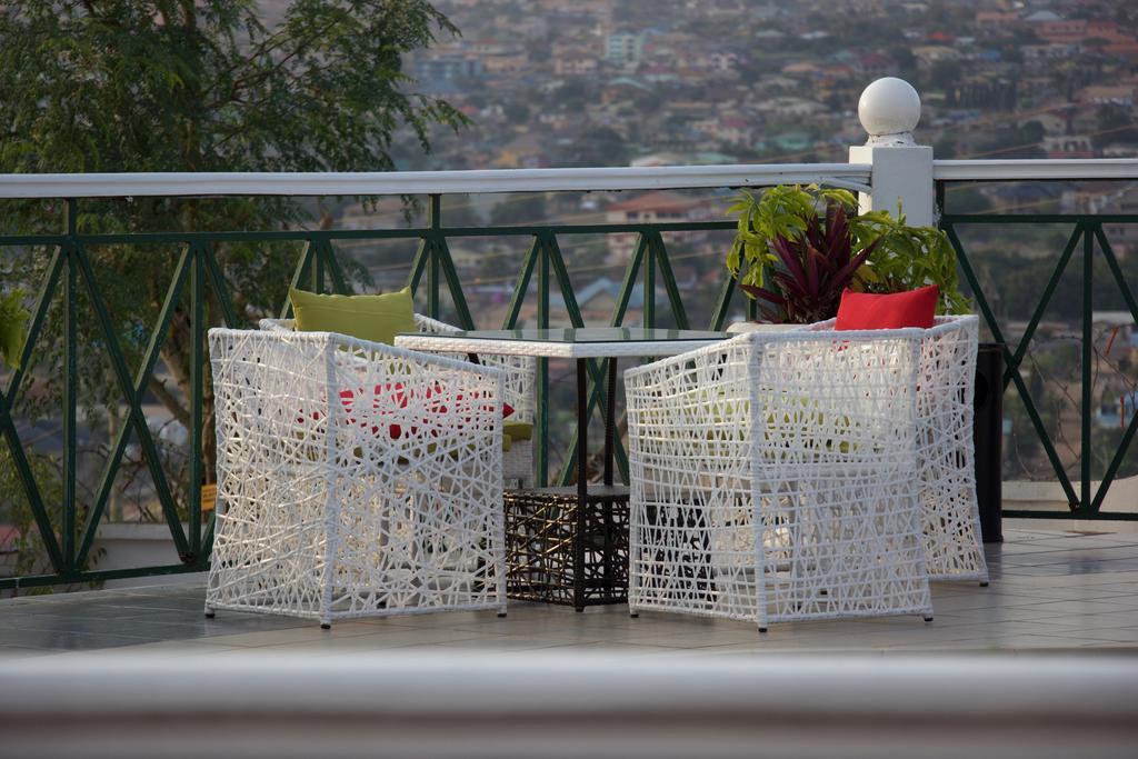Hill View Hotel Mccarthy Hills Botianaw Kültér fotó