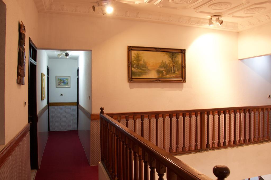 Hill View Hotel Mccarthy Hills Botianaw Kültér fotó